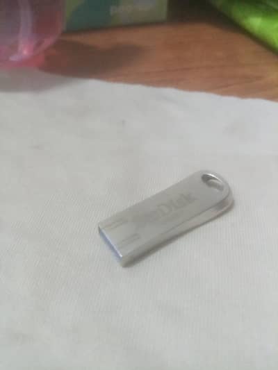 USB 64 gb sandisk