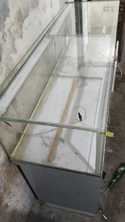 MOBILE & MEDICAL GLASs  COUNTER