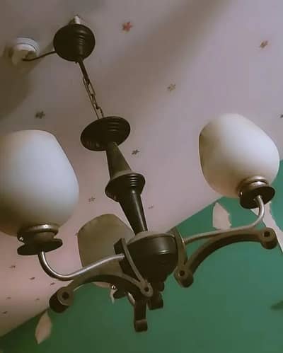 vintage chandelier+wall light