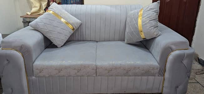 6 seater sofa set qith cushions