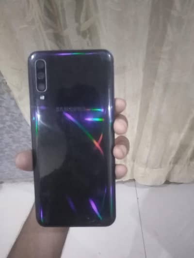 Samsung a50