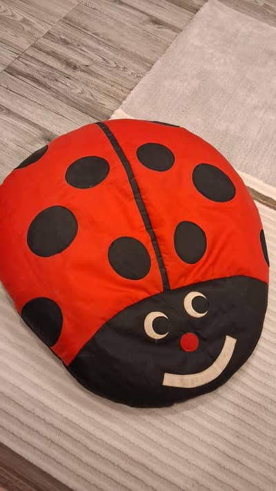 Lady bird bean bag Relaxist