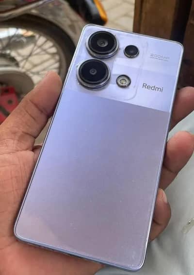redme note 13 pro  8,256