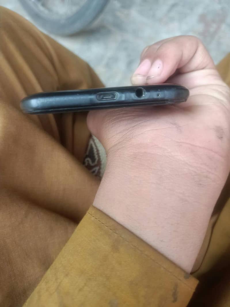 Techno spark 4 lite 2