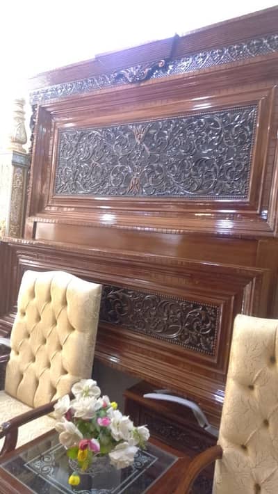 Solid Wood Luxury bed Set for Sale - Premium Quality”