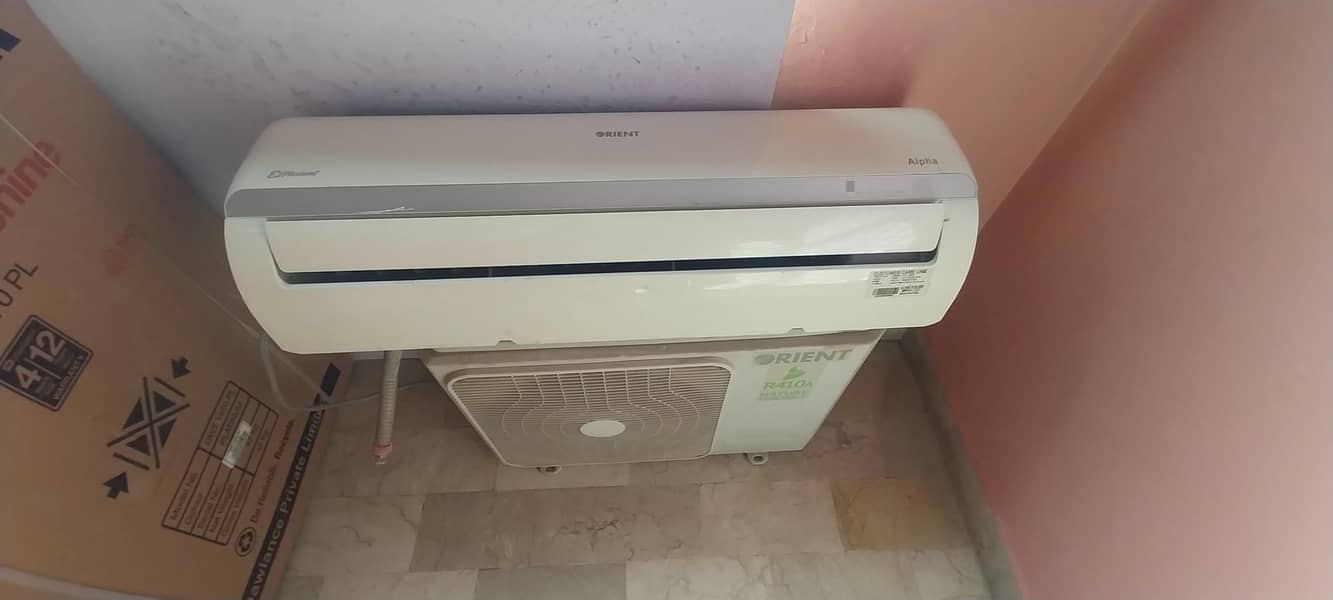 Orient Efficinet Alpha series split ac 4