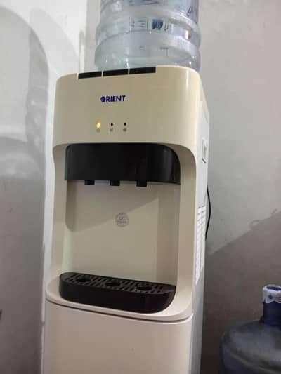 water dispenser + refrigerator