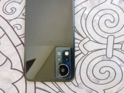 Infinix Note 12