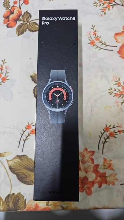 Samsung Galaxy Watch 5 Pro ( With Box And Charging )