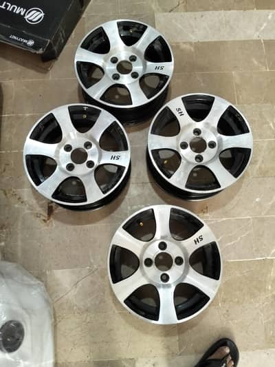 Alloy Rims 13' size Alto 660