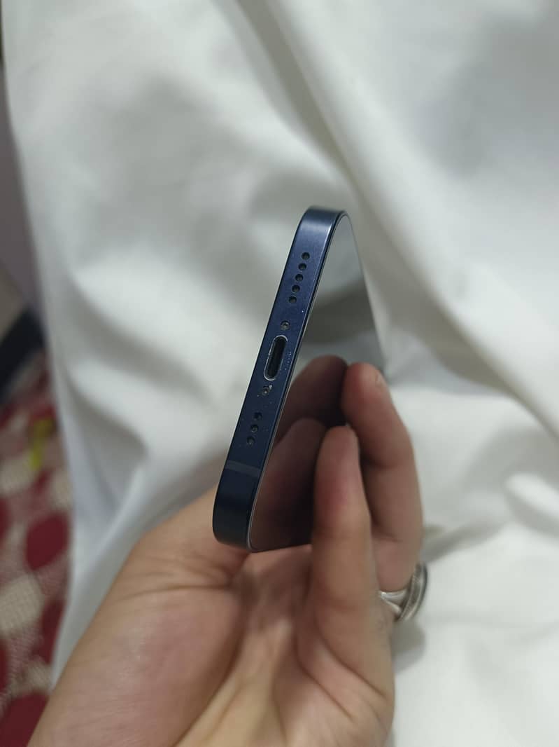 iphone 12 Sim working 4