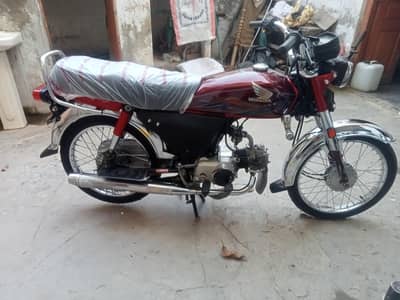 cd 70 bike urgent for sale