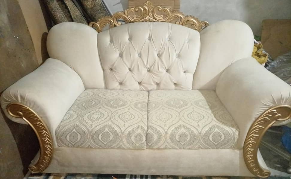 Elegant Sofa set 7 seater 0