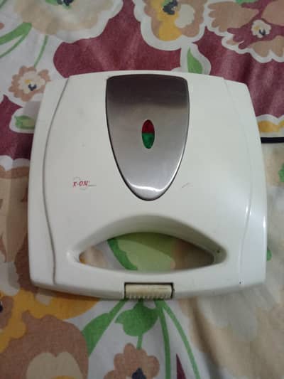 x on sandwich maker