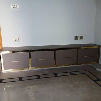 TV lounge console