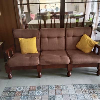 Premium Sheesham Vintage Sofa Set
