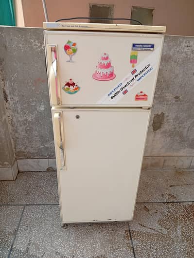 2 years running, refrigerator in very good shape for sale.