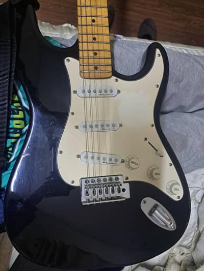 fender stratocaster electric guitar