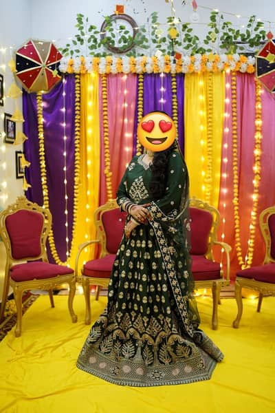 Bottle GREEN BRIDAL LEHNGA SET HEAVY EMBROIDERY- SIZE MEDIUM