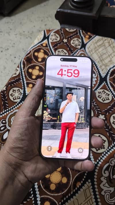 Iphone 16 Pro Max FU 36 cycle Dessert titanium