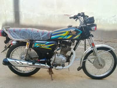 Honda 125 model 2016 Hyderabad number ha urgent sell no sms only phone