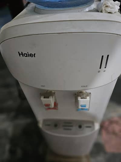 Haier Despenser with Fridge for sale in lush condition