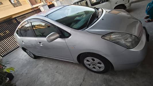 Prius for Sale, Family Car . . WhatsApp only