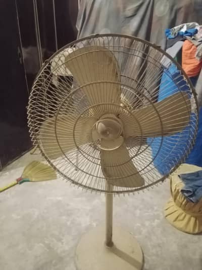 sada pedestal fan