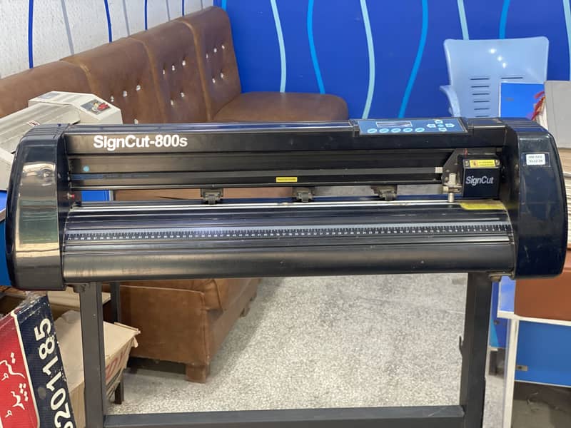 Plotter  (SignCut-800s) 6