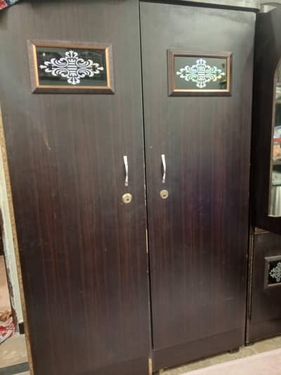 wardrobe