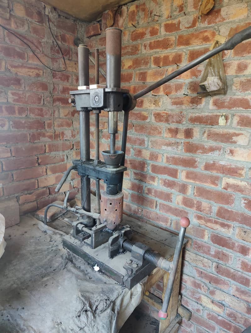 Molding Machine size 2 2