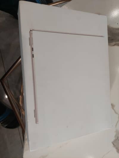 New Apple MacBook Air