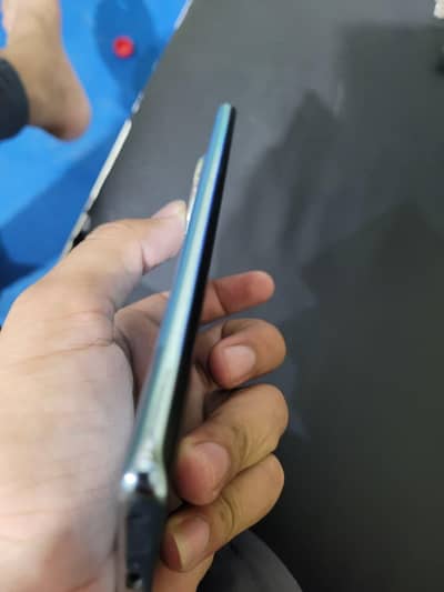 Infinix zero 40 8+8/256