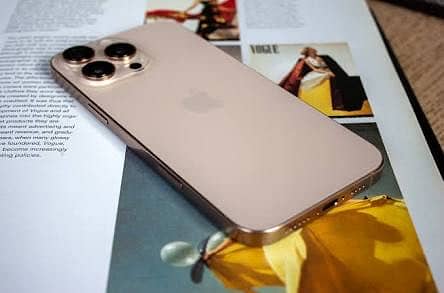 iPhone 16 Pro Max - HK - 256Gb
