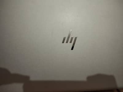laptop HP new logo I 5 7 gen 16/256