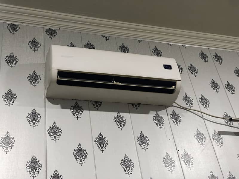 Orient 1 Ton split AC 0