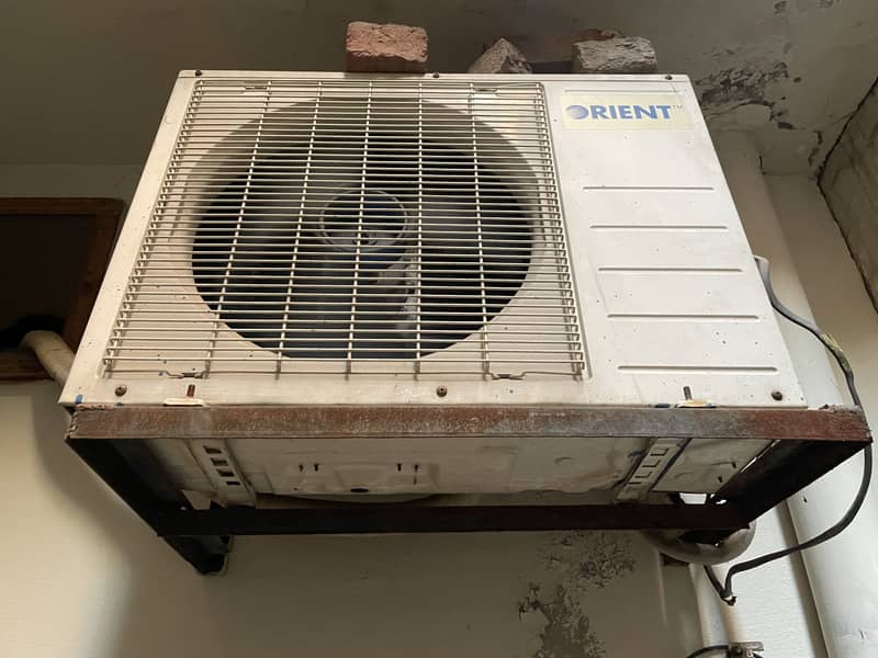 Orient 1 Ton split AC 3