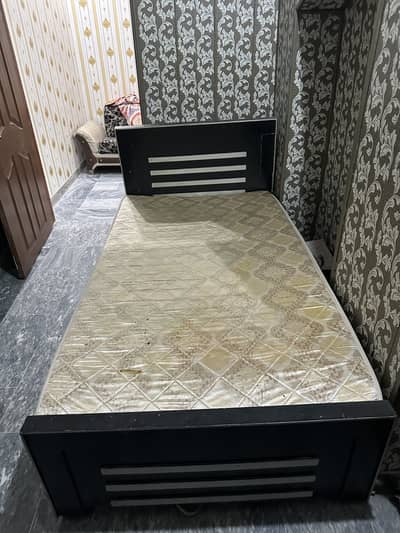 Bed Dewaan & sofa combed for sale