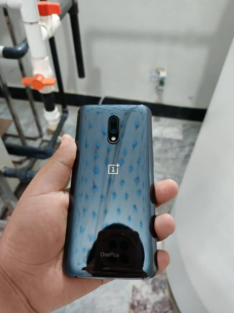 One plus 7 9/10 condition 3
