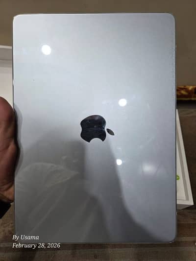 Apple mackbook air M4