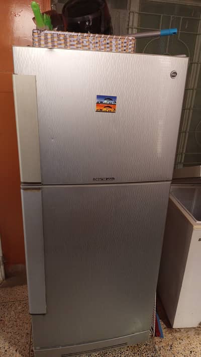 I am selling Refrigerator and defreez