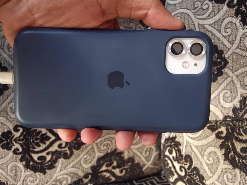 iPhone 11 1
