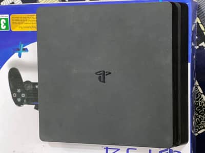 PS4 slim 500 GB