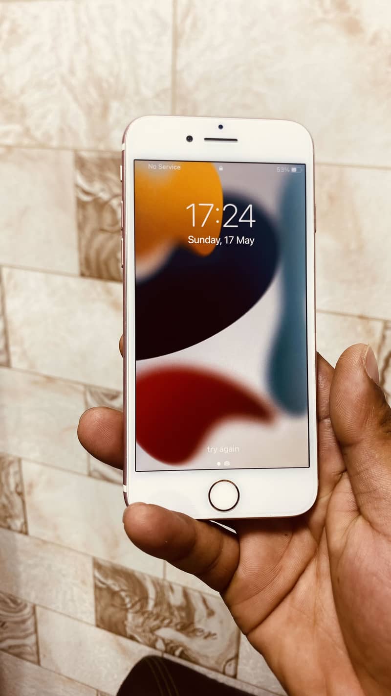 iPhone 7 1