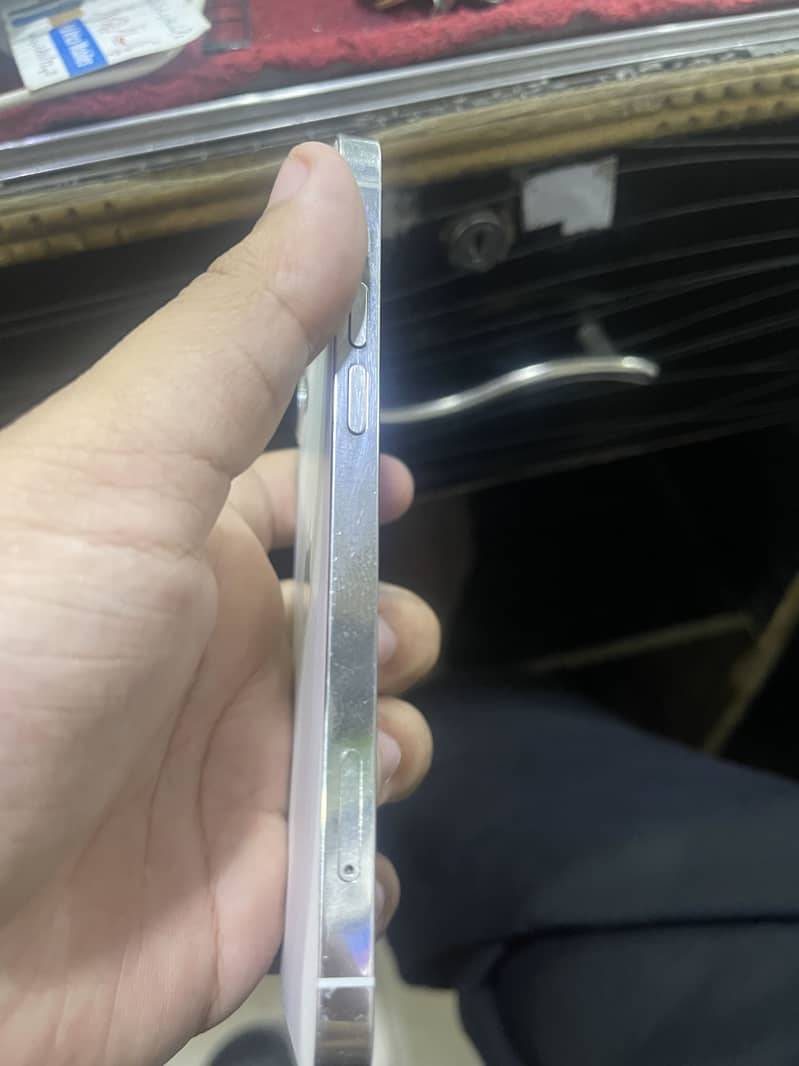 Iphone 12 pro 3