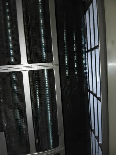 ac for sale note ya dc inverter  nhi ha simpl ha