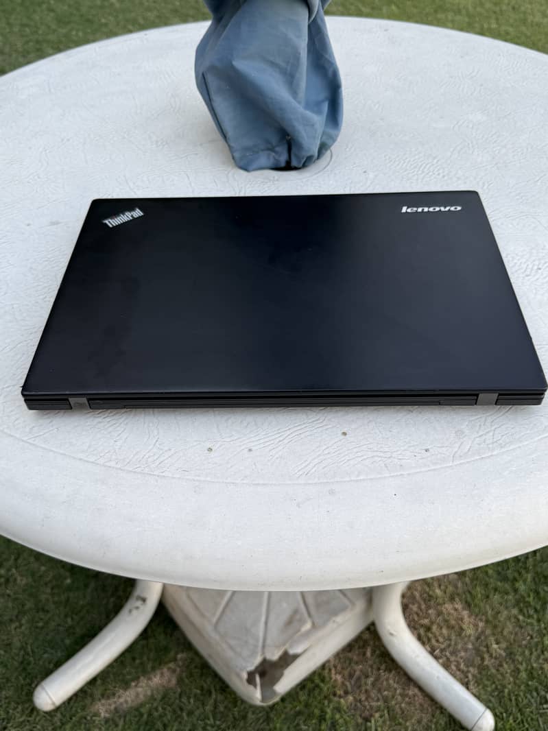 Second hand laptop 4