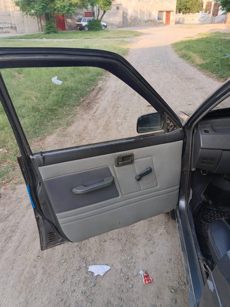 mehran vxr 2011 model 10