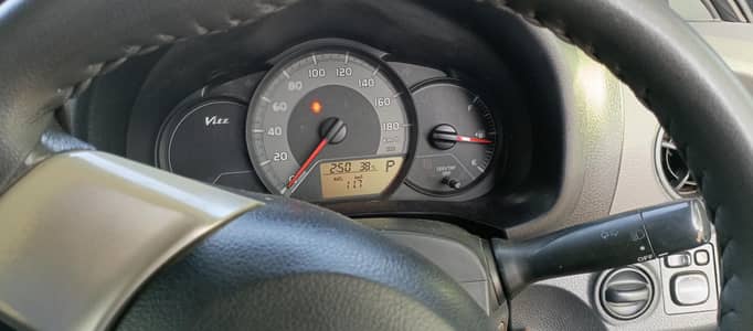 i want to sale my Toyata Vitz original condition