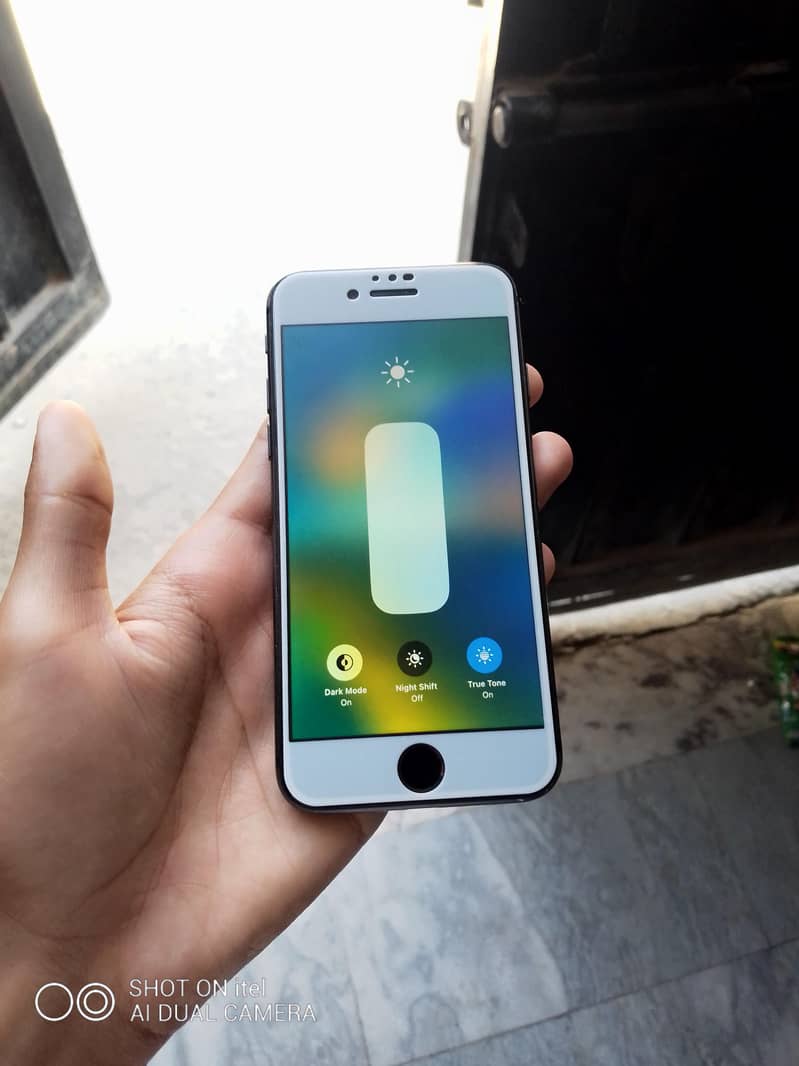iphone 8 0